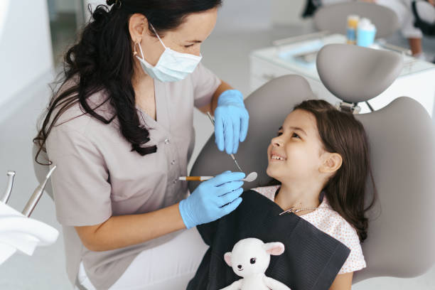 Best Chipped Tooth Repair Near Me  in Rancho Alegre, TX